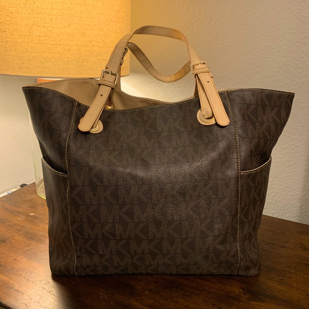 Michael Kors Brown Jet Set